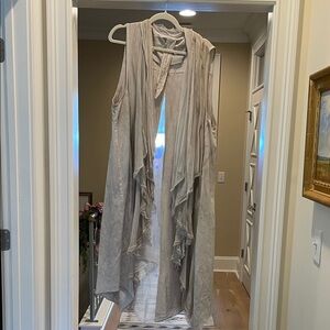 Sanctamuerte Sleeveless light Gray silk and cotton Drape Vest (bw)